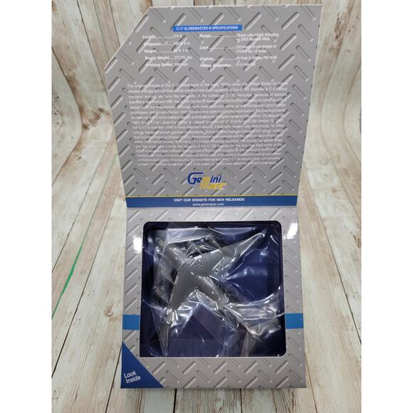 Gemini Macs Jets NATO Papa Boeing C-17 Globemaster III 1/400 - NEW - Picture 4 of 6